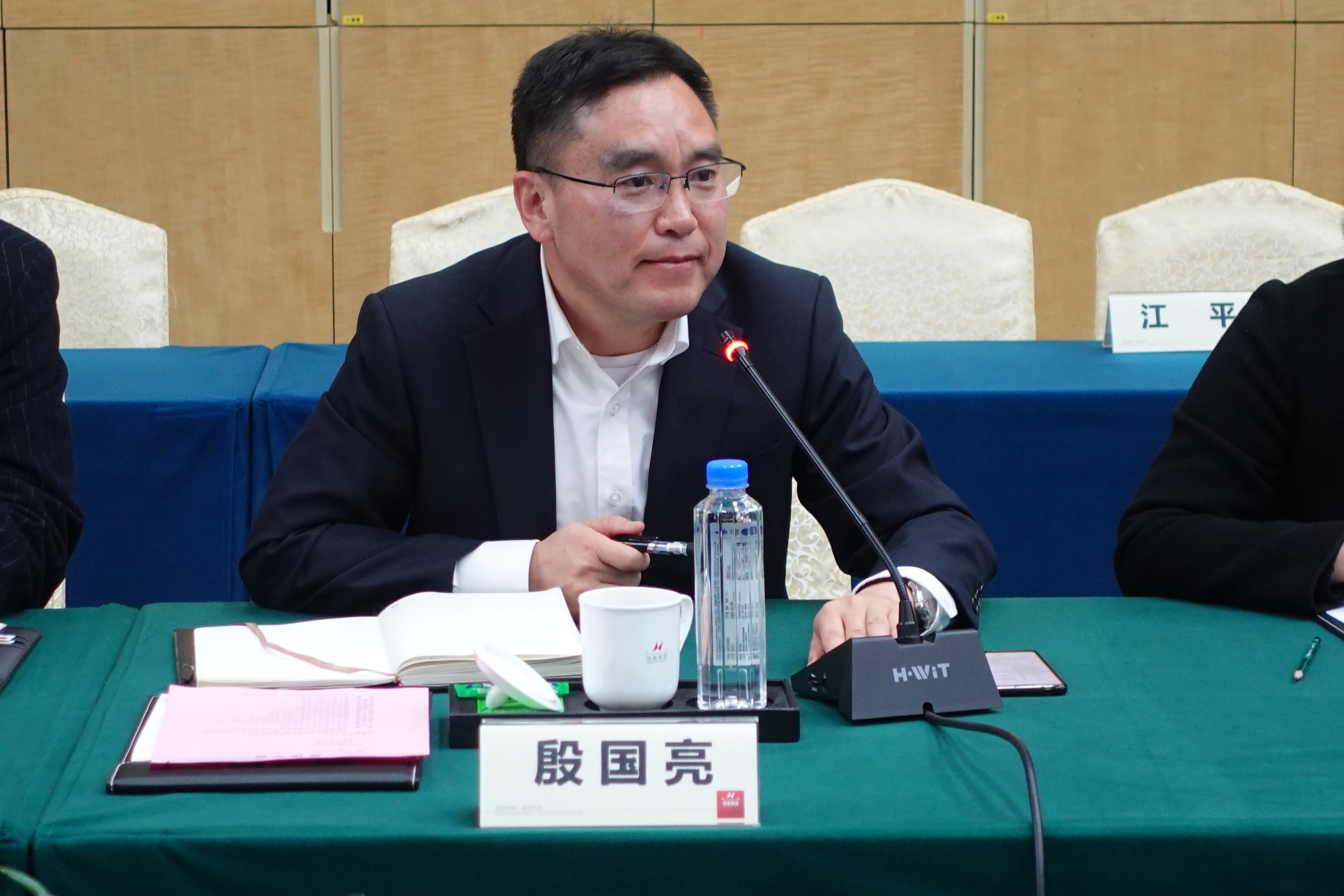 西交大高端裝備研究院蒞臨亨通參觀交流——智改數轉，同享共筑(圖4)